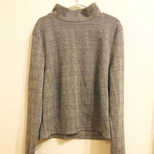 Plaid turtleneck top from Antistar